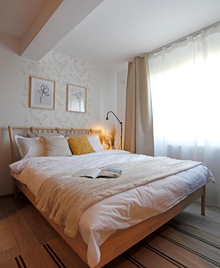 New & Cozy Studio In Ghencea + Netflix Bucharest Exterior photo